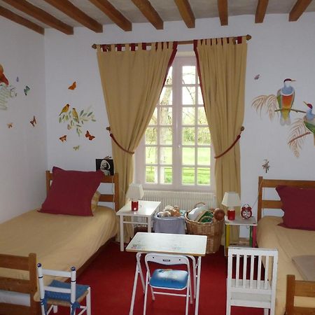 بريتفيل - سور - أودون Chambres D'Hotes Du Bas Manoir المظهر الخارجي الصورة