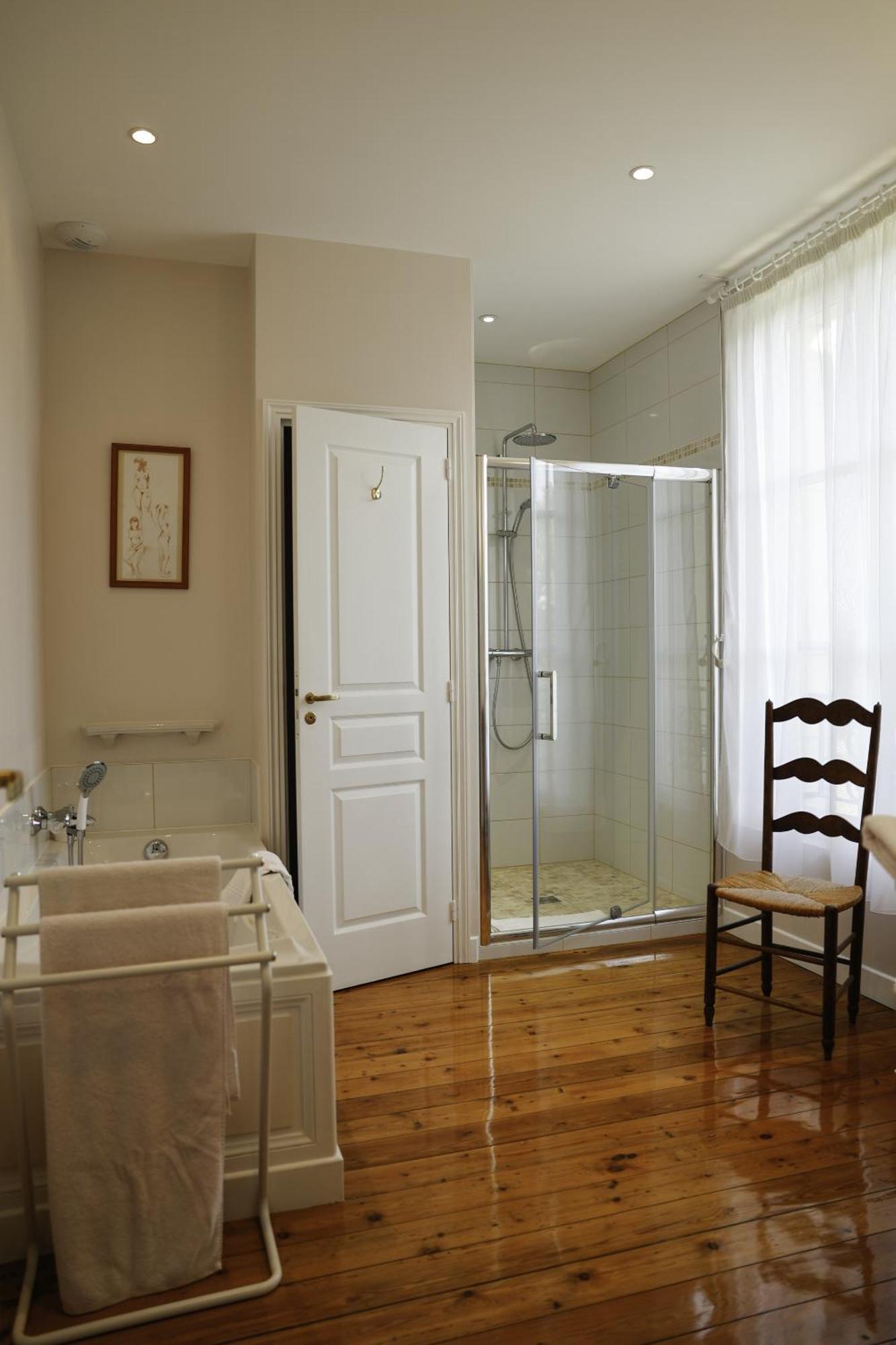 بريتفيل - سور - أودون Chambres D'Hotes Du Bas Manoir المظهر الخارجي الصورة