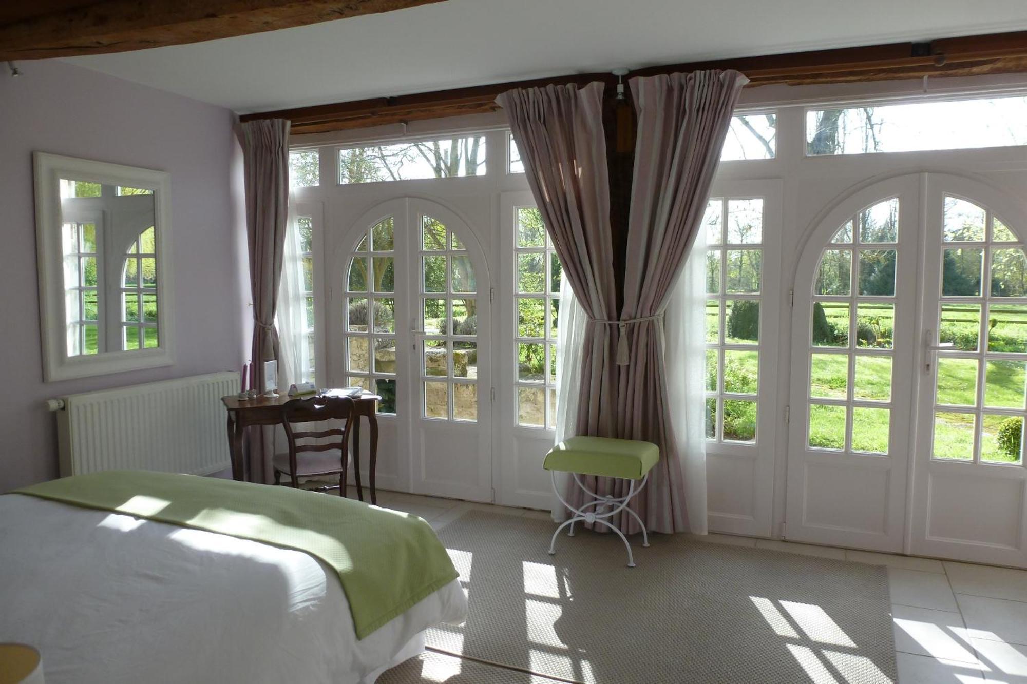 بريتفيل - سور - أودون Chambres D'Hotes Du Bas Manoir المظهر الخارجي الصورة