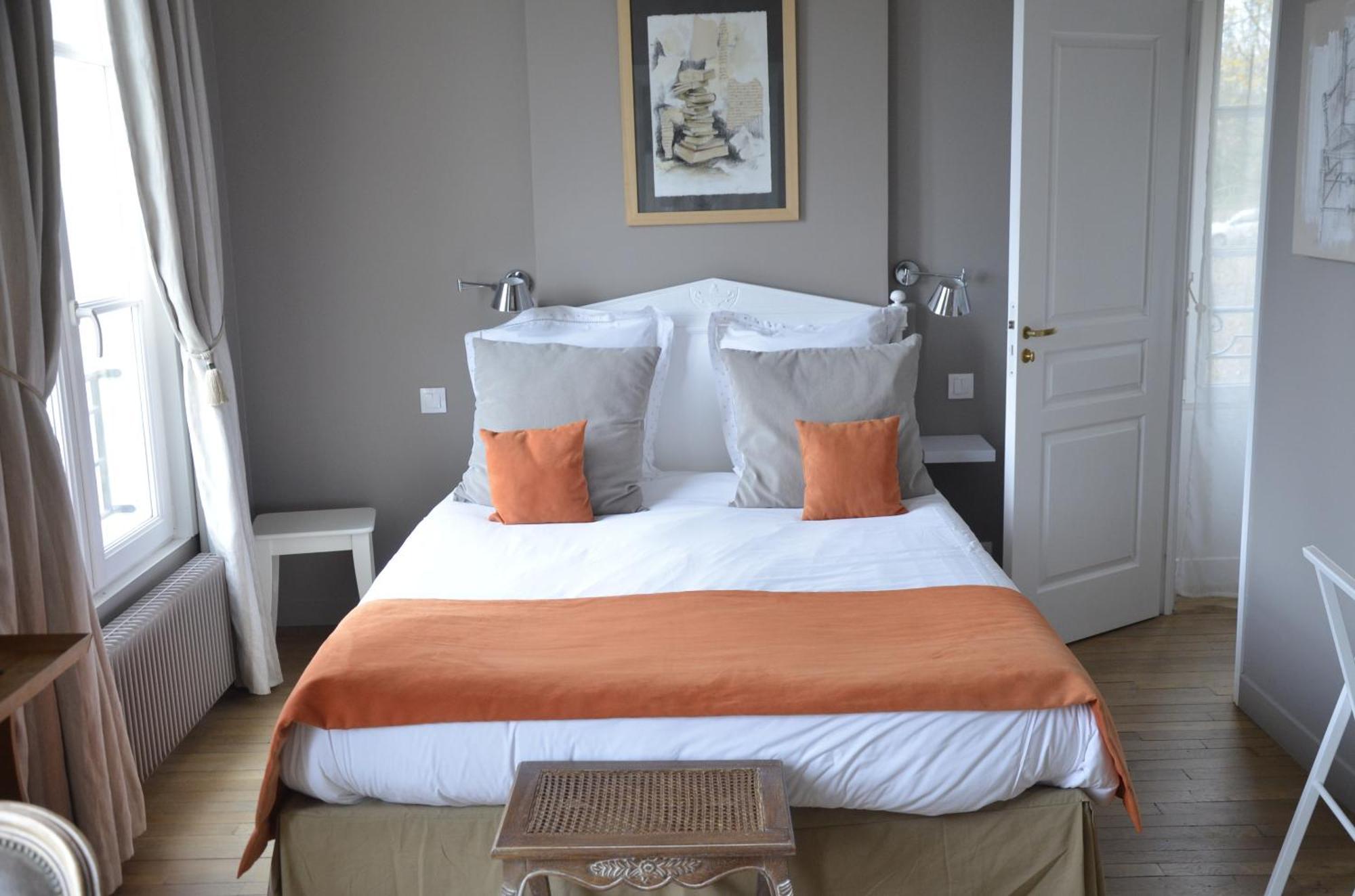 بريتفيل - سور - أودون Chambres D'Hotes Du Bas Manoir الغرفة الصورة