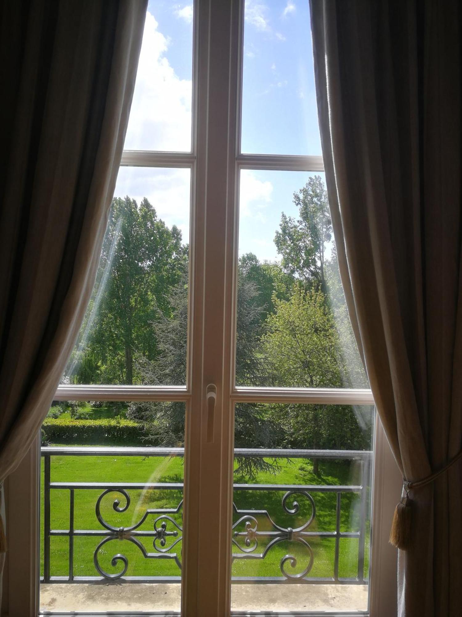 بريتفيل - سور - أودون Chambres D'Hotes Du Bas Manoir المظهر الخارجي الصورة