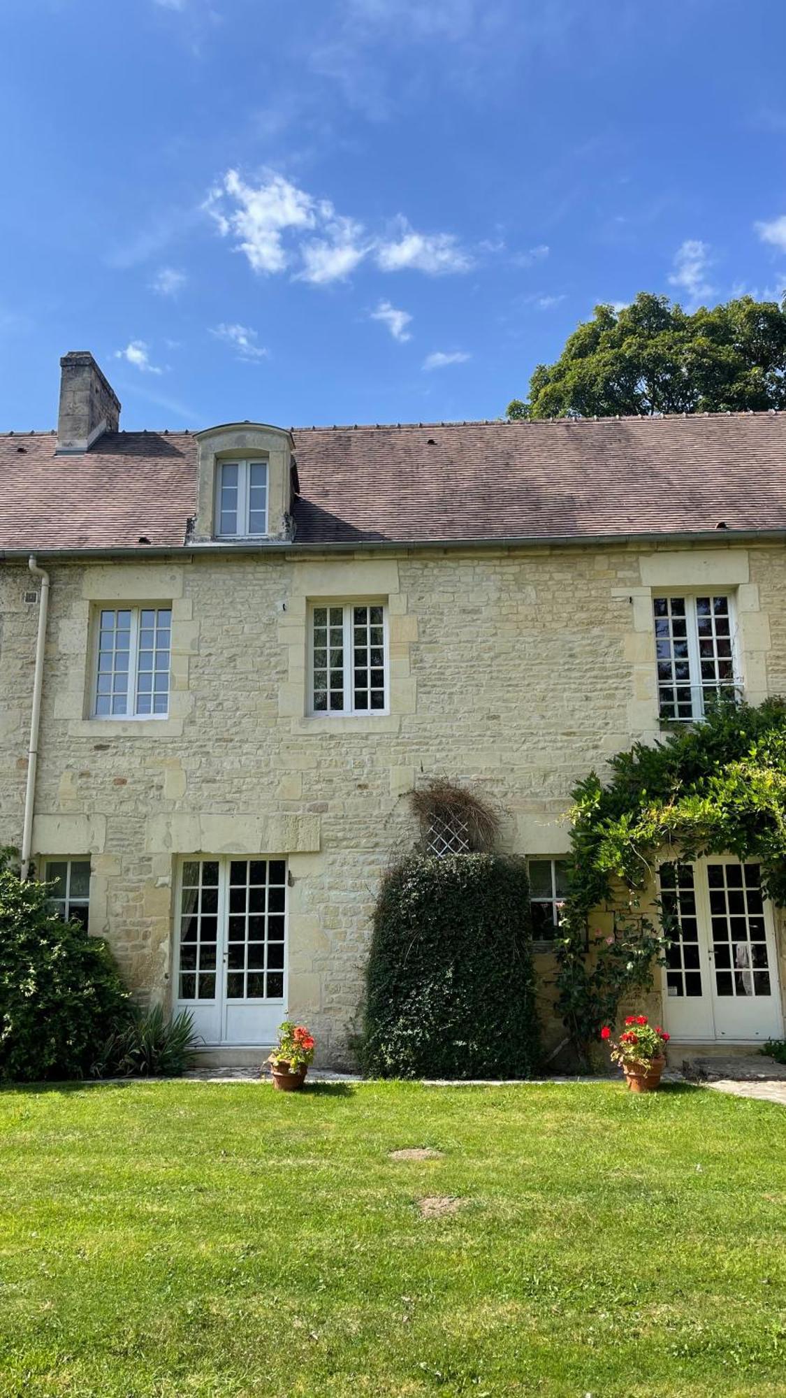 بريتفيل - سور - أودون Chambres D'Hotes Du Bas Manoir المظهر الخارجي الصورة