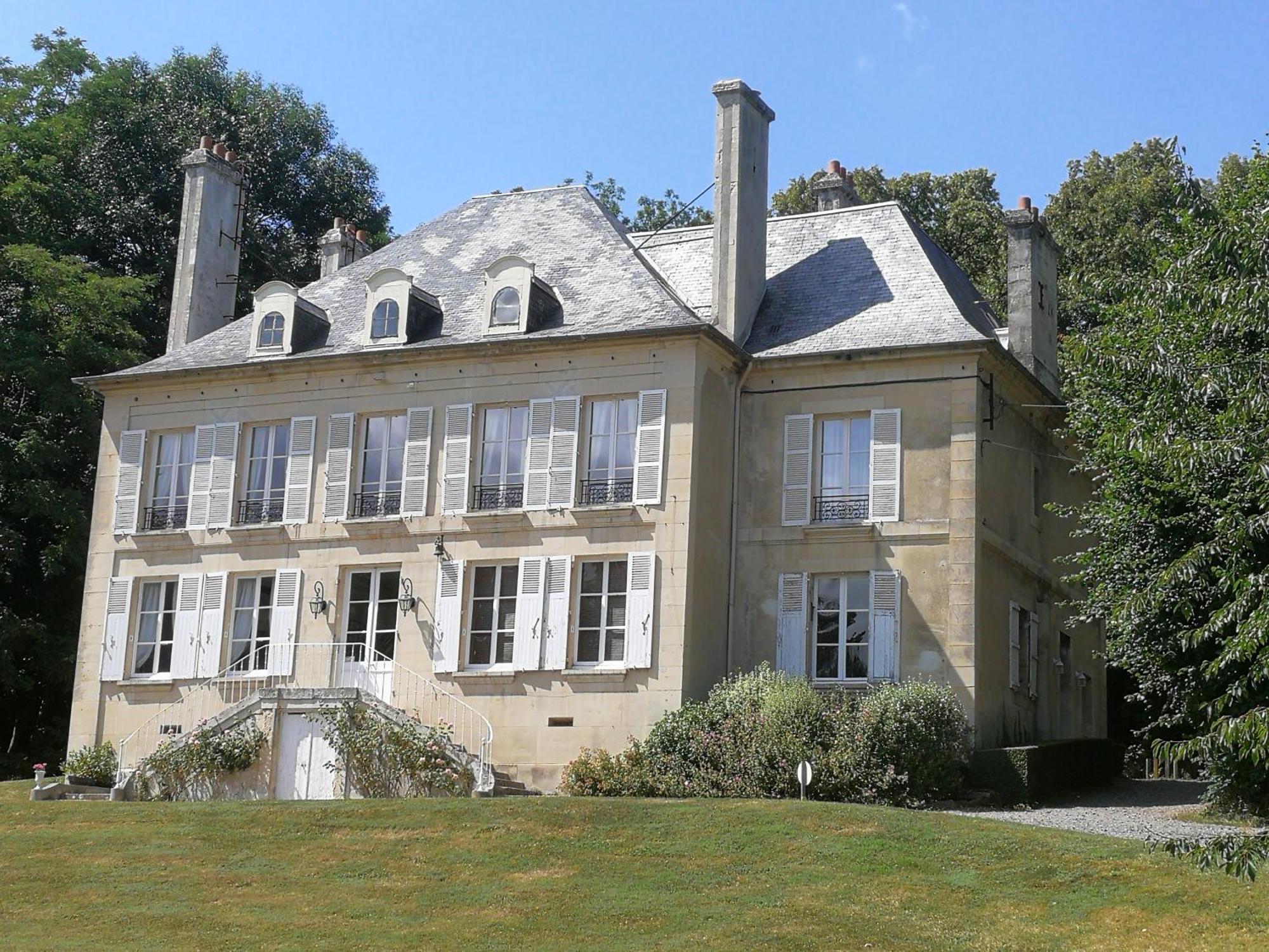 بريتفيل - سور - أودون Chambres D'Hotes Du Bas Manoir المظهر الخارجي الصورة