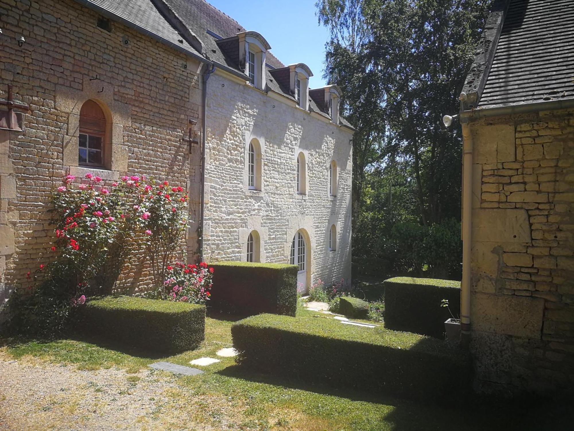 بريتفيل - سور - أودون Chambres D'Hotes Du Bas Manoir المظهر الخارجي الصورة